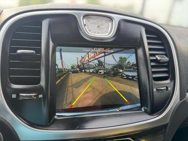 2018 Chrysler 300 Touring