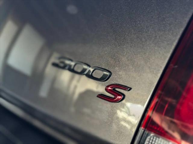 2021 Chrysler 300 300S