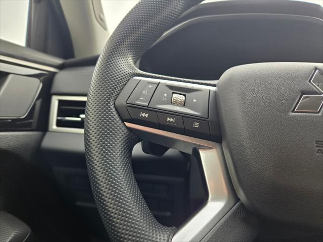 2026 Mitsubishi Outlander ES 1.5T S-AWC