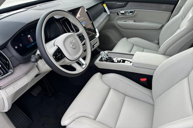 2026 Volvo XC90 Ultra, B6 AWD Gas (mild hybrid), Gasoline, Bright, 7 Seats