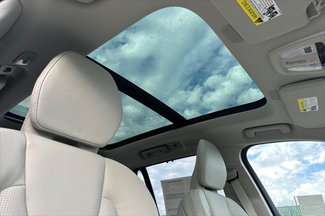 2026 Volvo XC90 Ultra, B6 AWD Gas (mild hybrid), Gasoline, Bright, 7 Seats