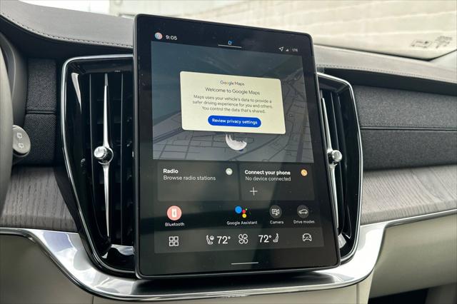 2026 Volvo XC90 Ultra, B6 AWD Gas (mild hybrid), Gasoline, Bright, 7 Seats