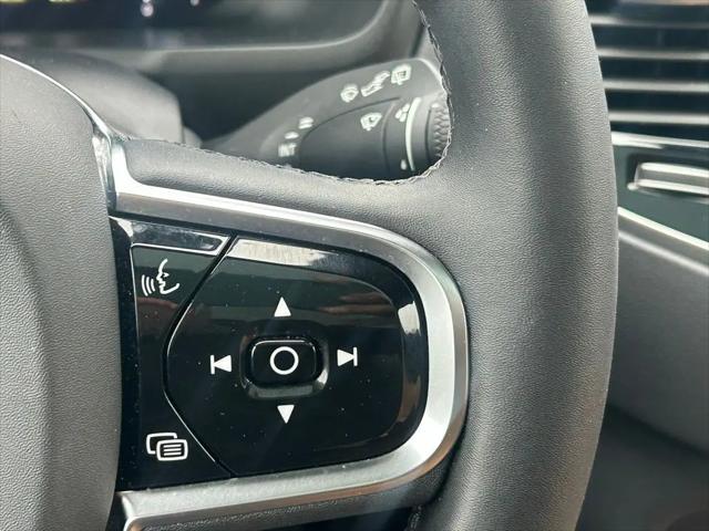 2023 Volvo XC90 B6 Ultimate 7-Seater