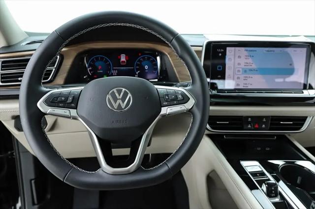 2026 Volkswagen Atlas SE with Technology