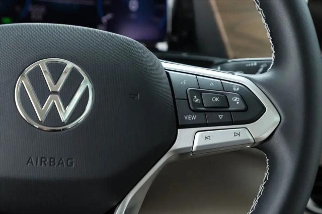 2026 Volkswagen Atlas SE with Technology