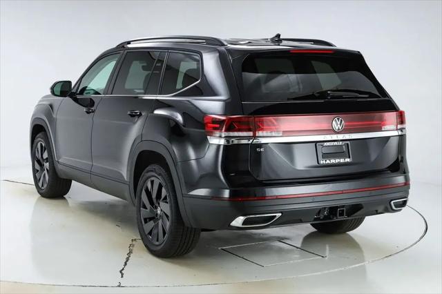 2026 Volkswagen Atlas SE with Technology