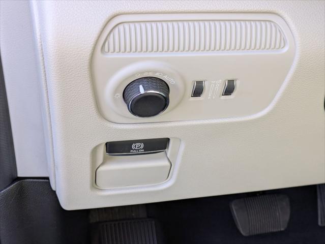 2026 Jeep Grand Wagoneer 4x2