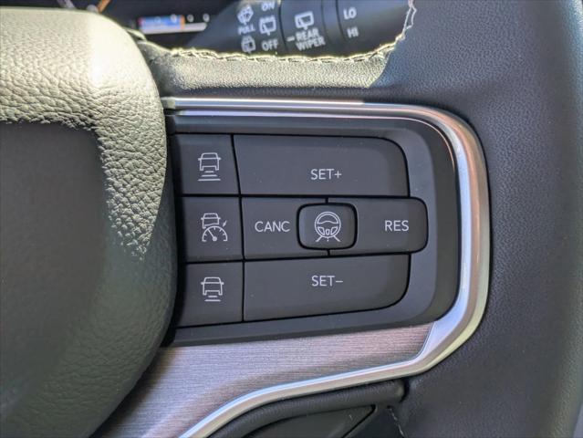 2026 Jeep Grand Wagoneer 4x2