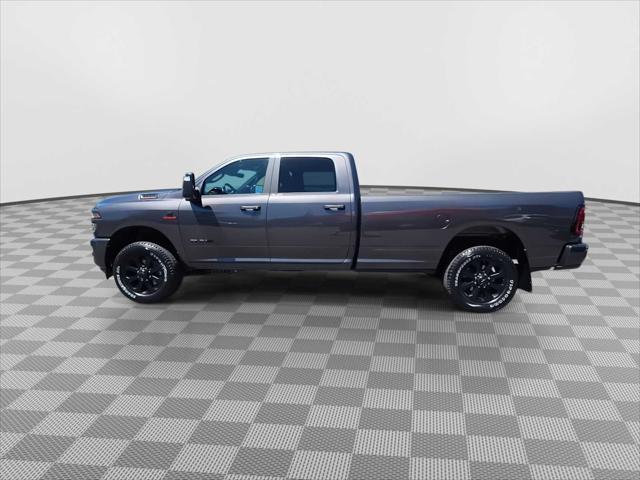 2026 Ram 3500 Big Horn Crew Cab 4x4 8 Box