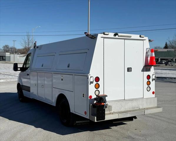 2019 Mercedes-Benz Sprinter 4500 Chassis Standard Roof V6