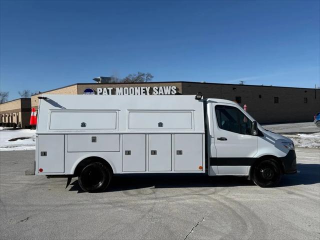 2019 Mercedes-Benz Sprinter 4500 Chassis Standard Roof V6