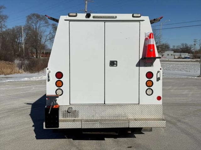 2019 Mercedes-Benz Sprinter 4500 Chassis Standard Roof V6