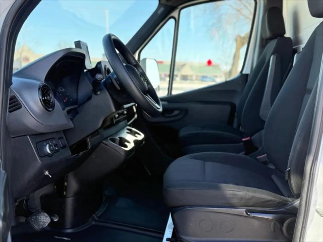 2019 Mercedes-Benz Sprinter 4500 Chassis Standard Roof V6