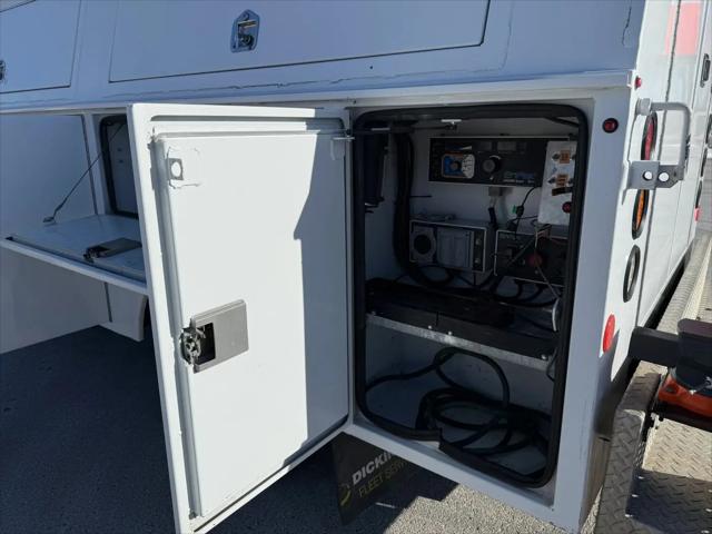 2019 Mercedes-Benz Sprinter 4500 Chassis Standard Roof V6
