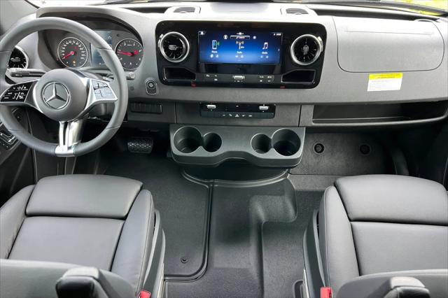 2026 Mercedes-Benz Sprinter 2500 Standard Roof 4-Cyl Diesel HO