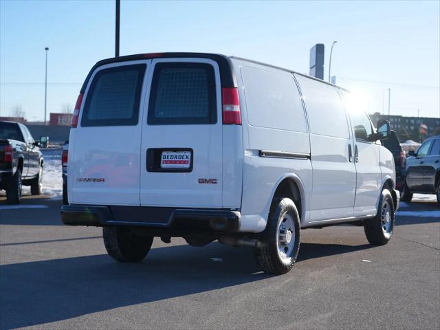 2020 GMC Savana Cargo RWD 2500 Regular Wheelbase Work Van