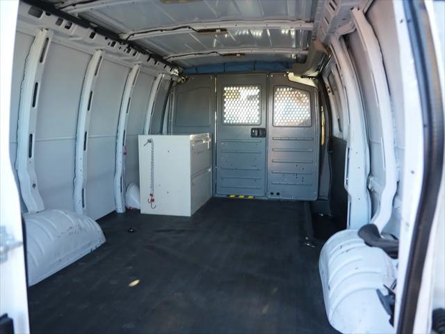 2020 GMC Savana Cargo RWD 2500 Regular Wheelbase Work Van
