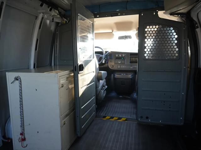 2020 GMC Savana Cargo RWD 2500 Regular Wheelbase Work Van