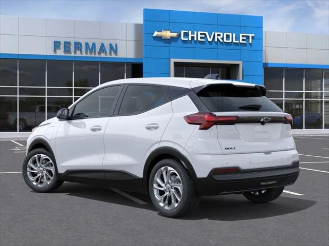 2027 Chevrolet Bolt LT FWD