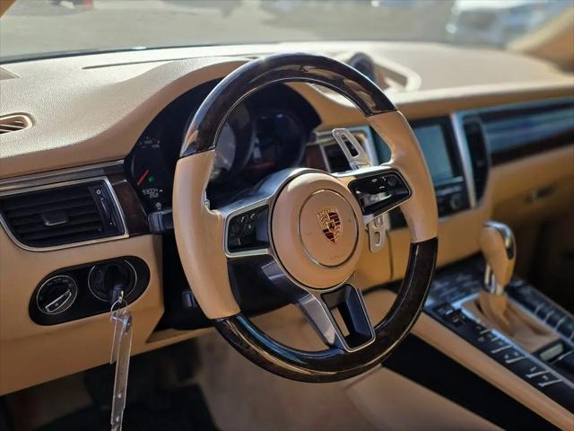 2015 Porsche Macan S