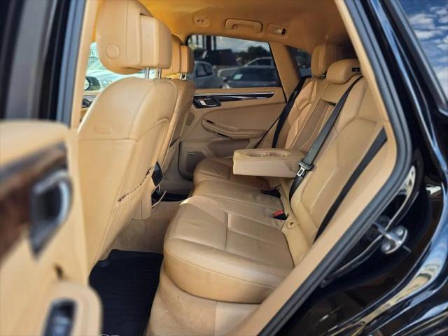 2015 Porsche Macan S