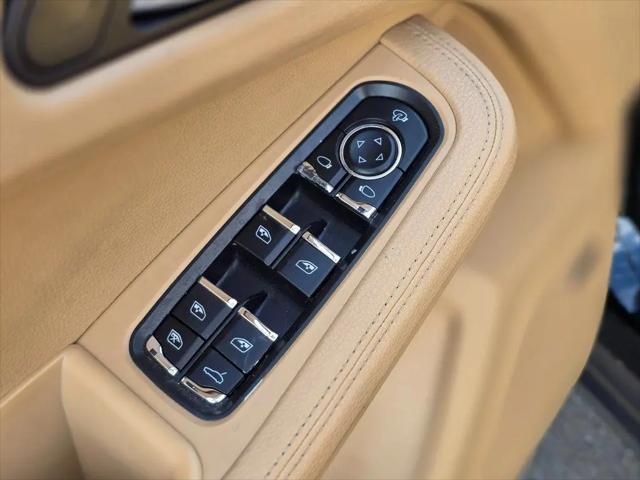 2015 Porsche Macan S