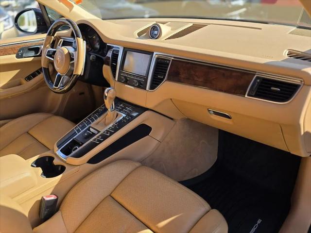 2015 Porsche Macan S
