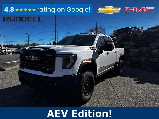 2024 GMC Sierra 2500HD 4WD Crew Cab Standard Bed AT4X