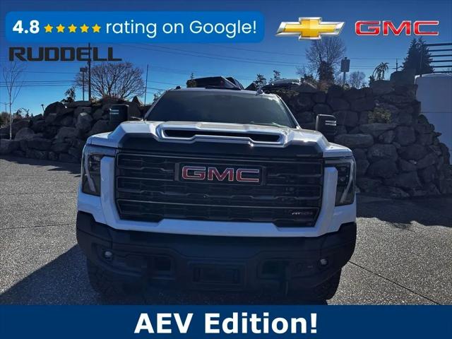 2024 GMC Sierra 2500HD 4WD Crew Cab Standard Bed AT4X