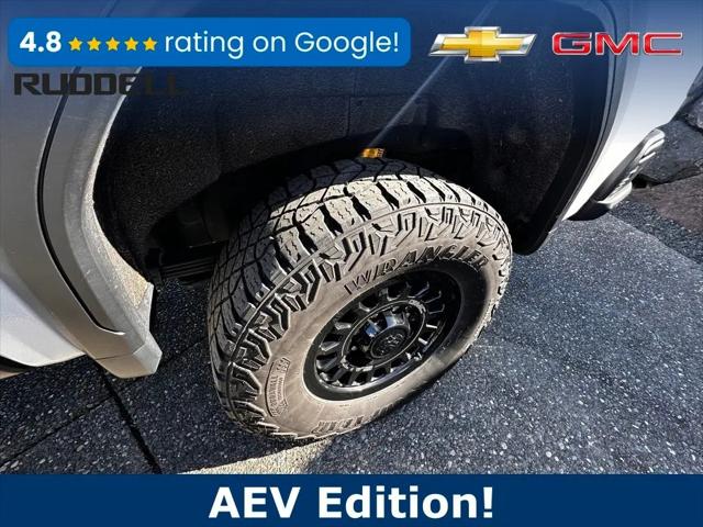 2024 GMC Sierra 2500HD 4WD Crew Cab Standard Bed AT4X
