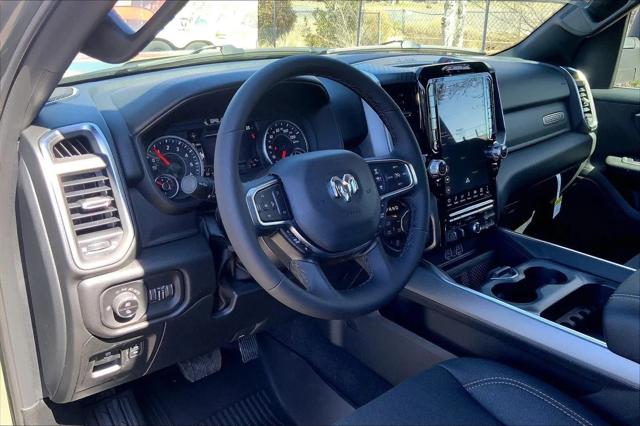 2026 Ram 1500 Big Horn Crew Cab 4x4 5'7" Box