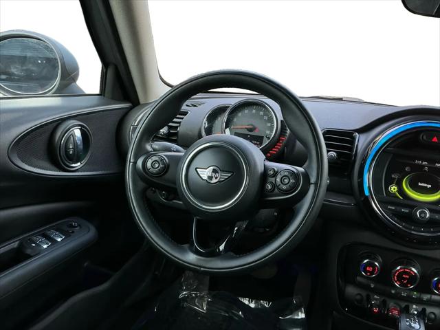 2017 MINI Cooper Clubman Cooper