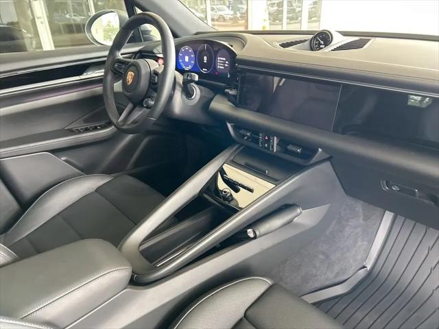 2025 Porsche Macan Electric Macan Electric