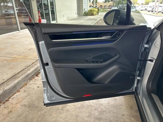 2025 Porsche Macan Electric Macan Electric