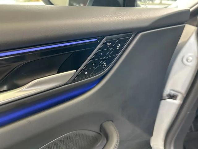 2025 Porsche Macan Electric Macan Electric