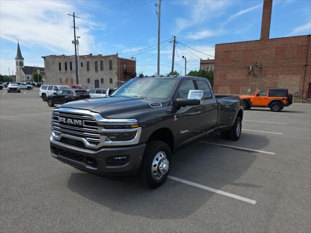 2026 RAM Ram 3500 RAM 3500 LARAMIE CREW CAB 4X4 8 BOX