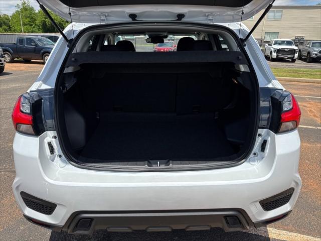 2026 Mitsubishi Outlander Sport 2.0 LE
