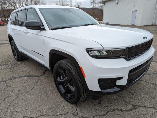2023 Jeep Grand Cherokee L Altitude 4x4