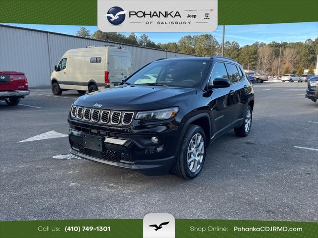 2024 Jeep Compass Latitude Lux FWD