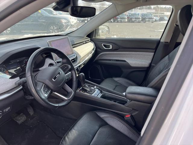 2022 Jeep Compass Latitude Lux 4x4 2022 Jeep Compass Latitude Lux 4x4