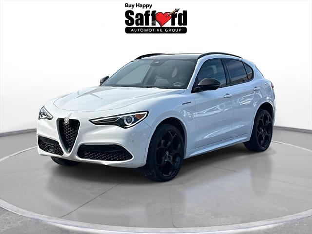 2023 Alfa Romeo Stelvio Estrema AWD