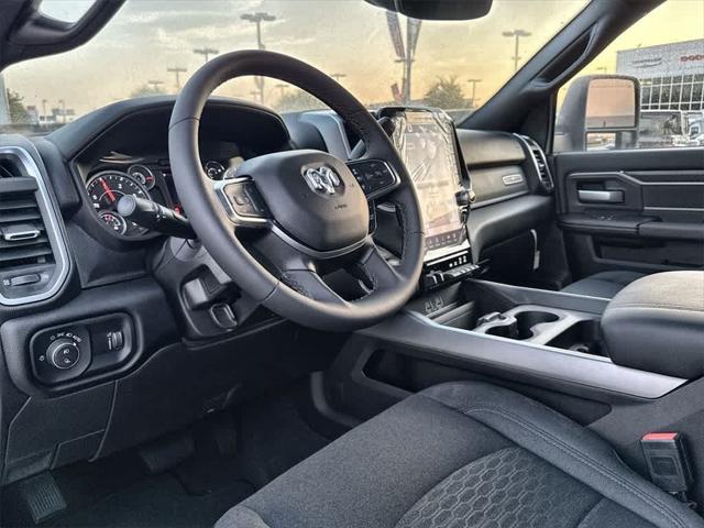 2025 RAM Ram 2500 RAM 2500 LONE STAR CREW CAB 4X4 64 BOX