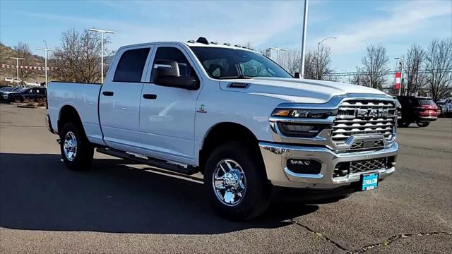 2026 RAM Ram 3500 RAM 3500 TRADESMAN CREW CAB 4X4 64 BOX