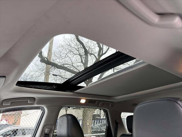 2023 Nissan Pathfinder Platinum 4WD [21]