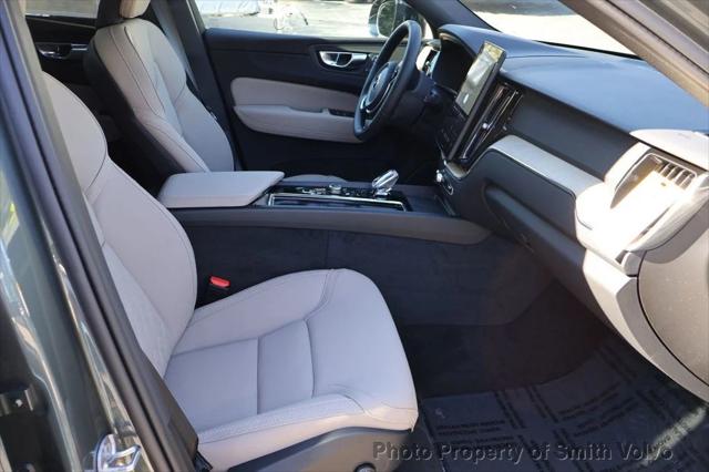 2026 Volvo XC60 B5 Core