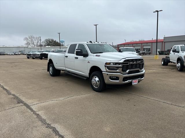 2026 Ram 3500 Tradesman Crew Cab 4x4 8 Box