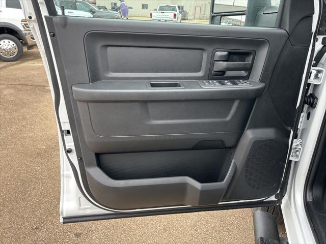 2026 Ram 3500 Tradesman Crew Cab 4x4 8 Box