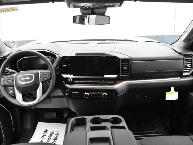 2026 GMC Sierra 1500 Crew Cab, Short Bed, SLE, 4WD