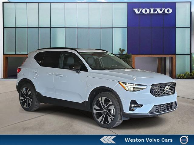 2026 Volvo XC40 Ultra, B5 AWD Gas (mild hybrid), Dark for sale in Davie, FL