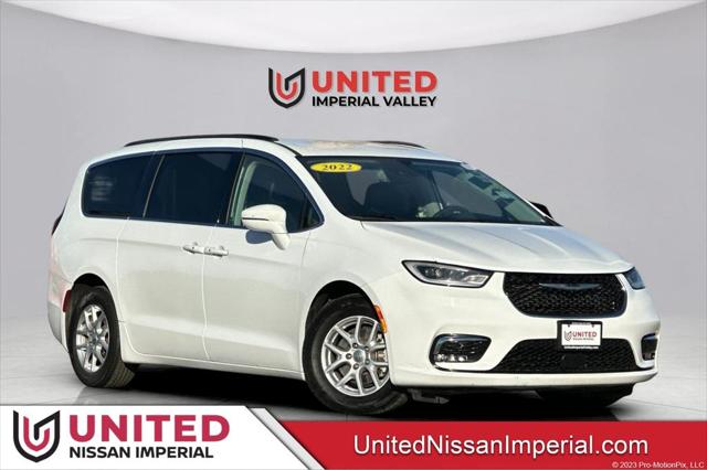 2022 Chrysler Pacifica Touring L for sale in Imperial, CA